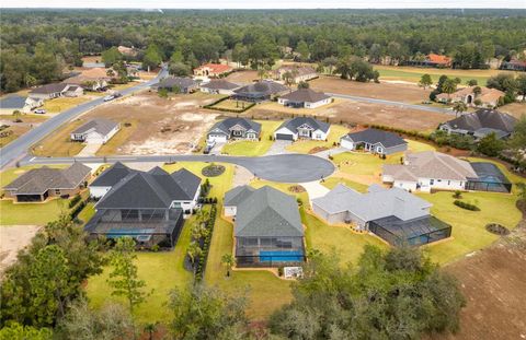 A home in DUNNELLON