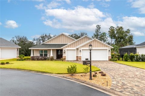 A home in DUNNELLON