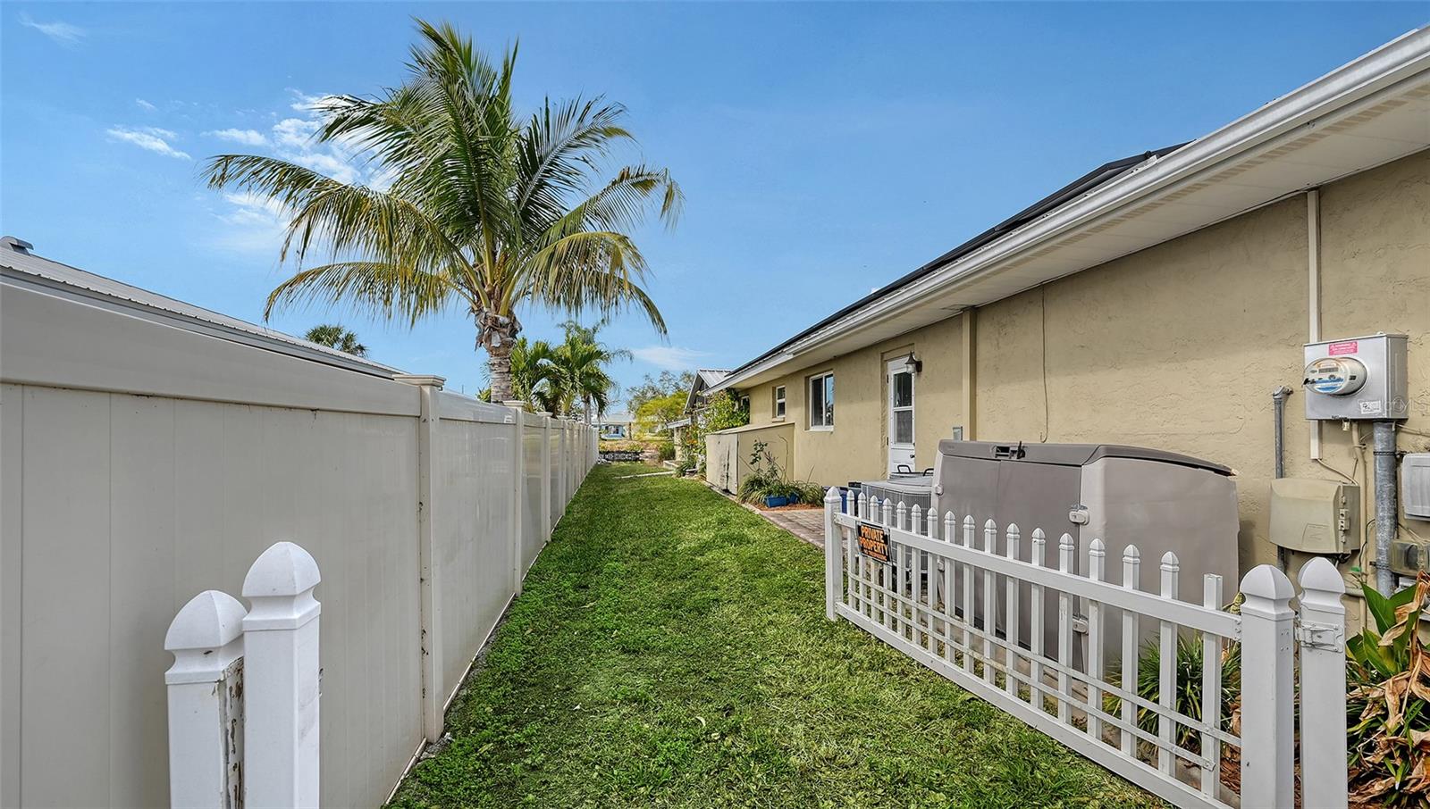 WATERFRONT ESTATES - Residential