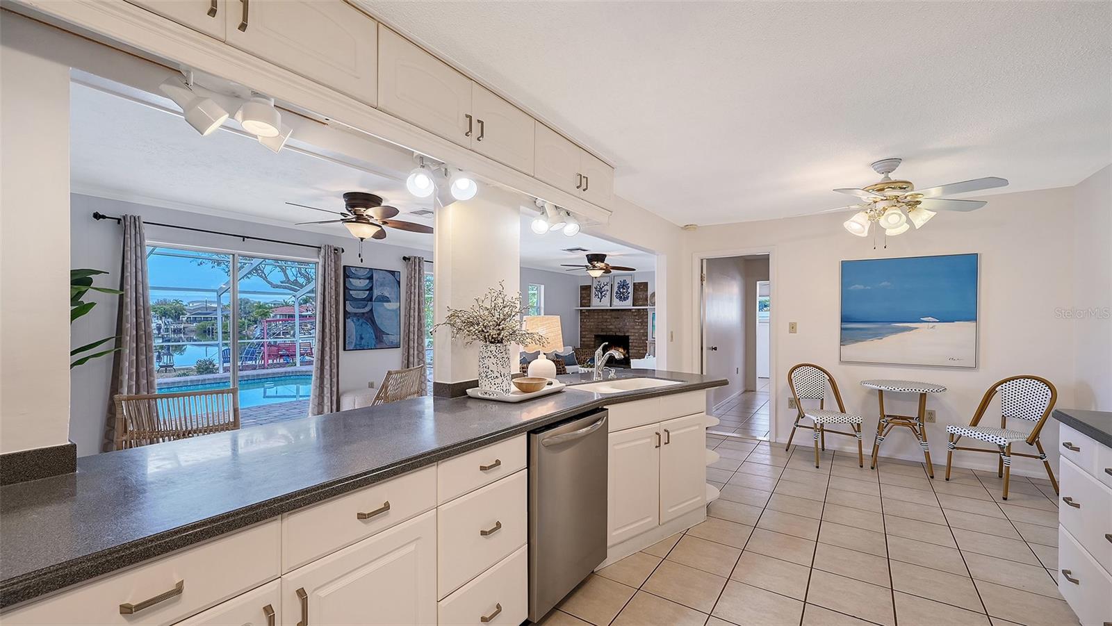 WATERFRONT ESTATES - Residential