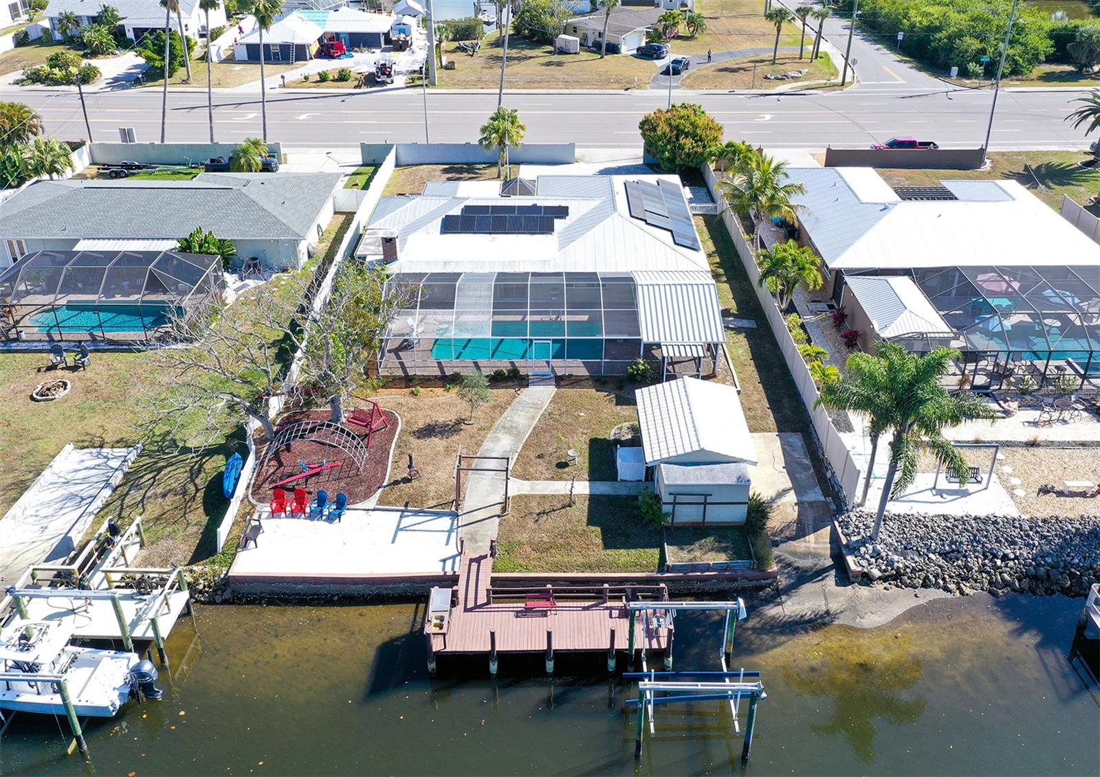 WATERFRONT ESTATES - Residential