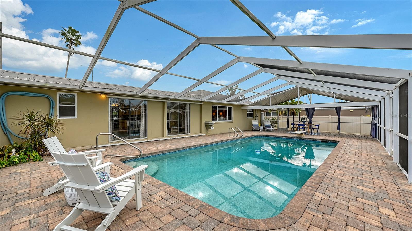 WATERFRONT ESTATES - Residential