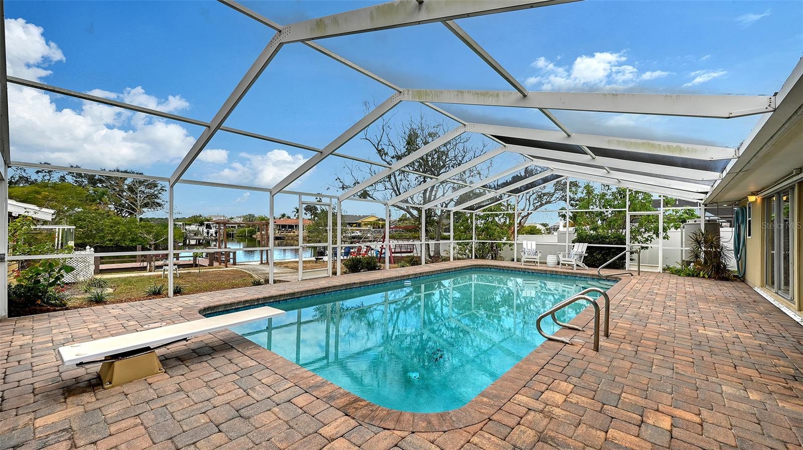 WATERFRONT ESTATES - Residential