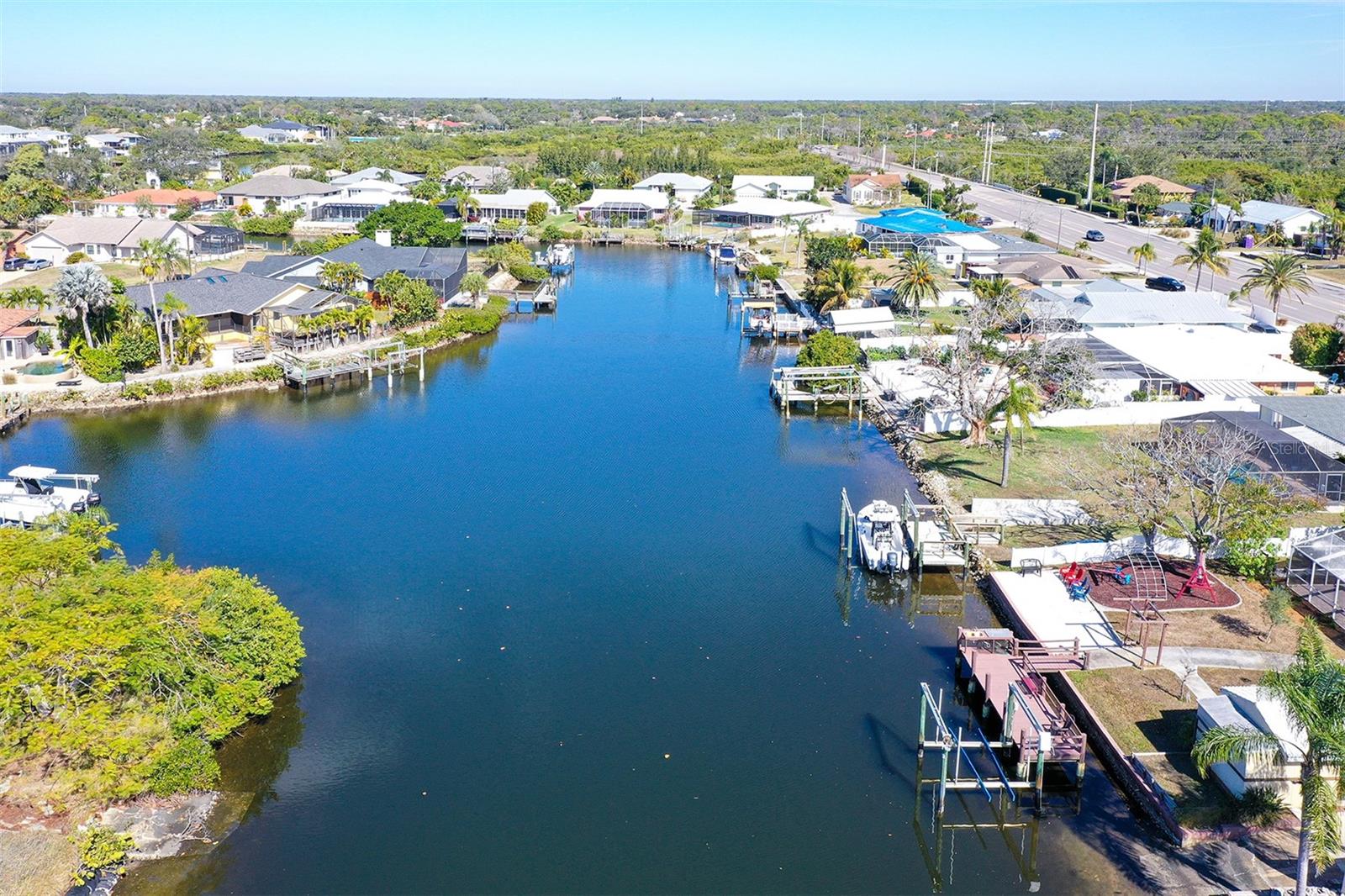 WATERFRONT ESTATES - Residential