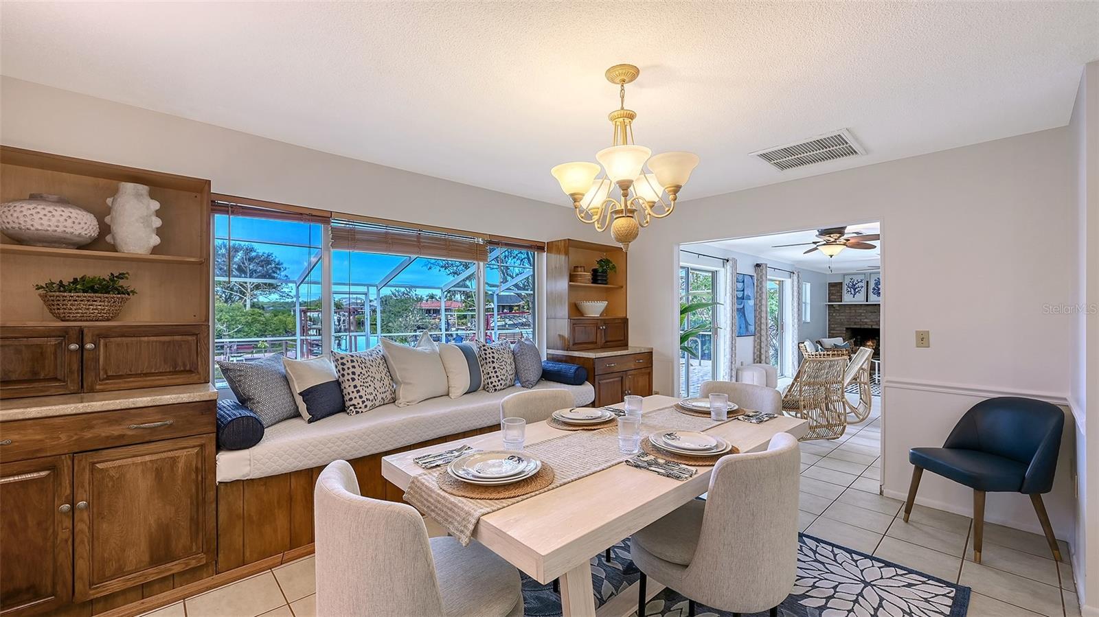 WATERFRONT ESTATES - Residential