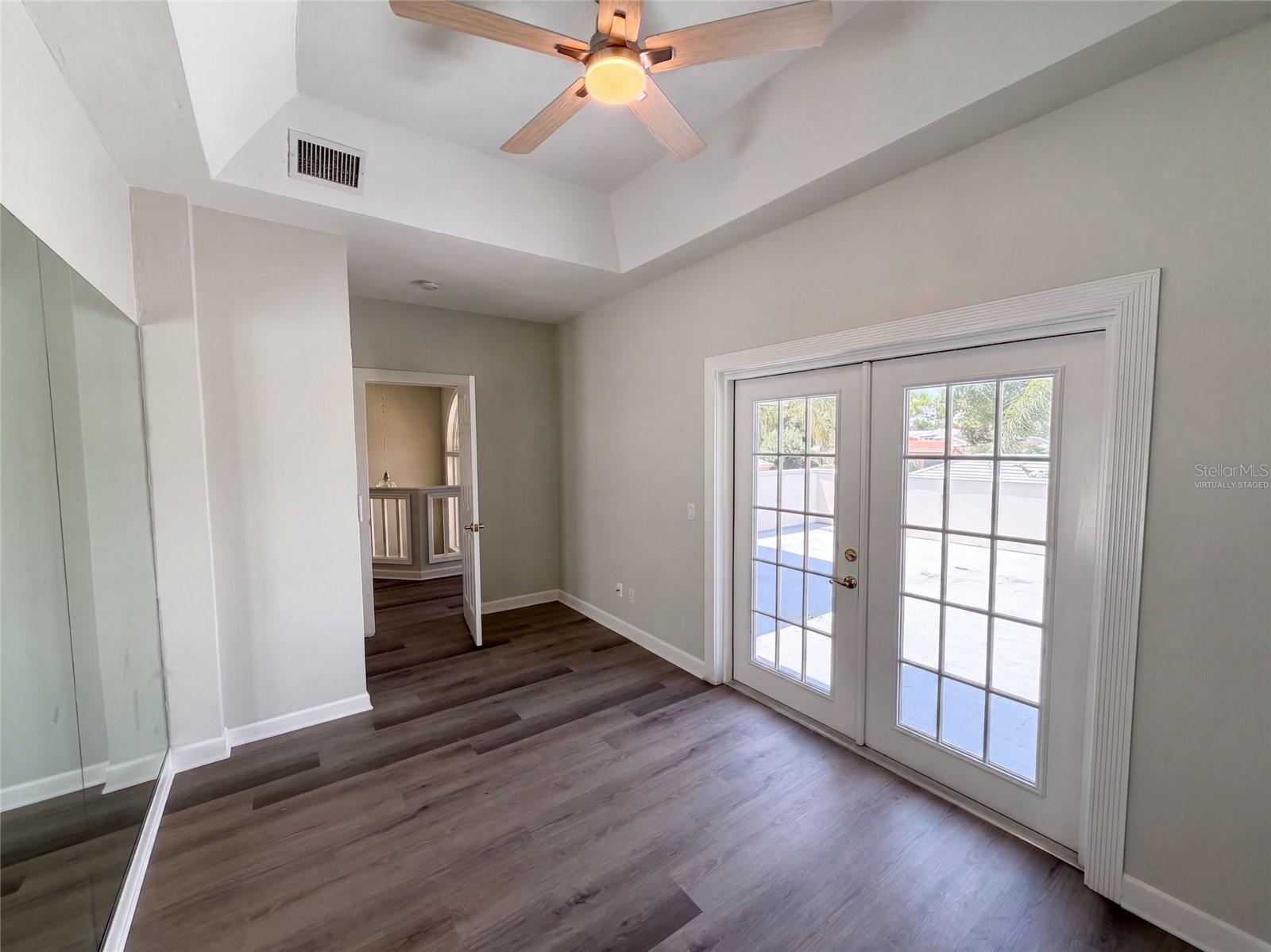 24 BAY POINTE DRIVE