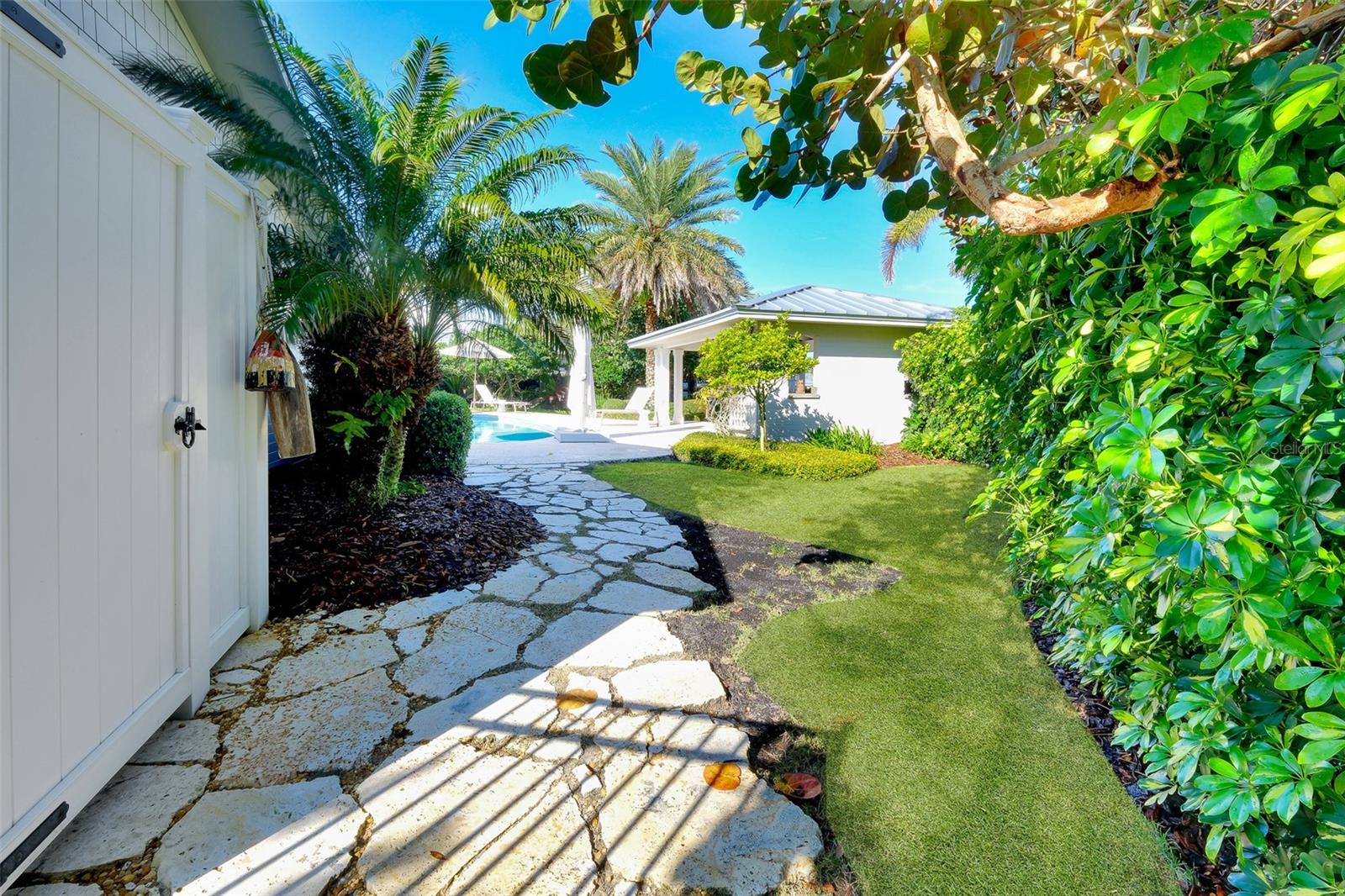 VENEZIA UNIT 03 - Residential