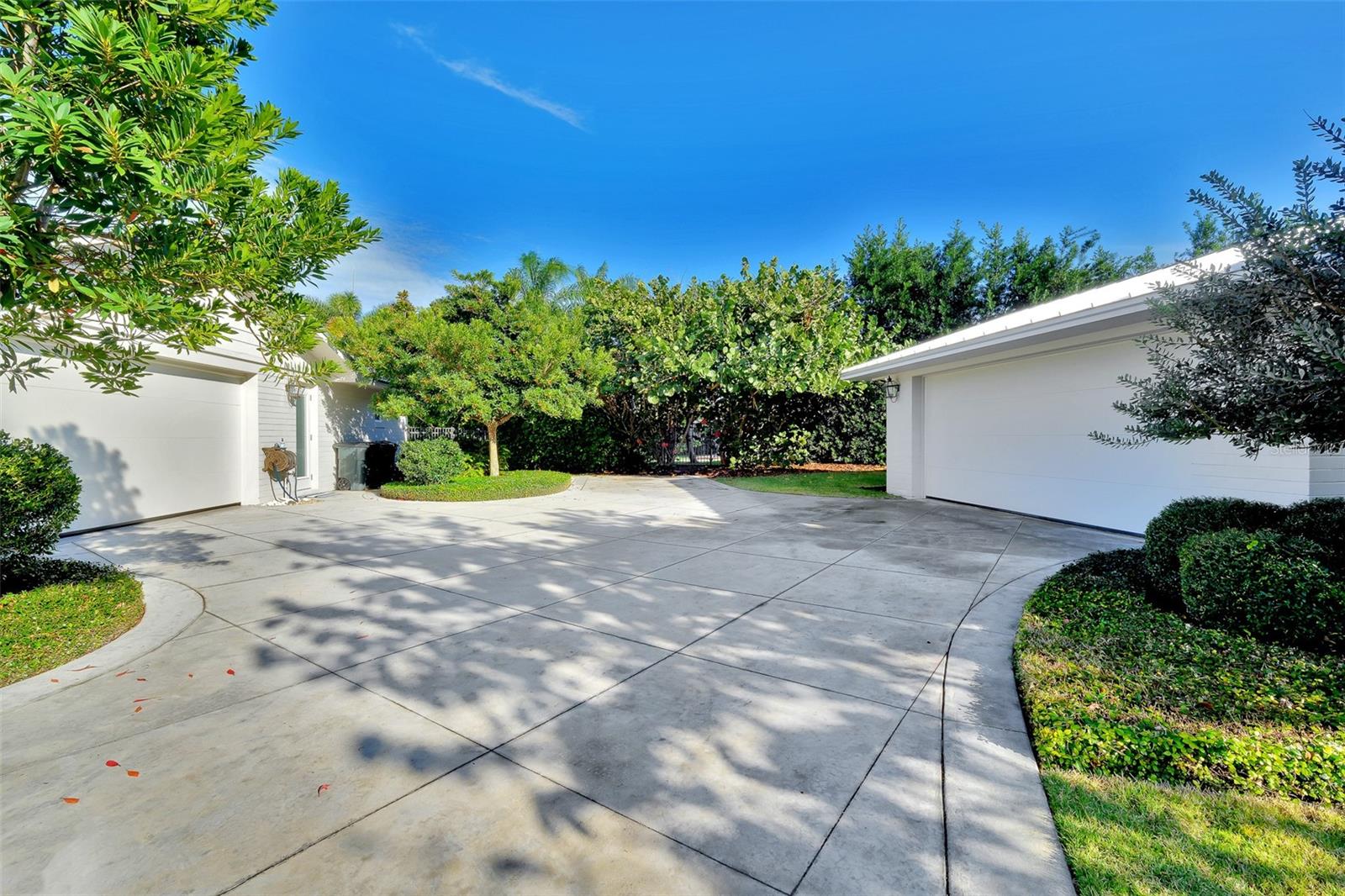 VENEZIA UNIT 03 - Residential