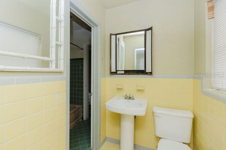 GAY SHORES 1ST ADD - Residential