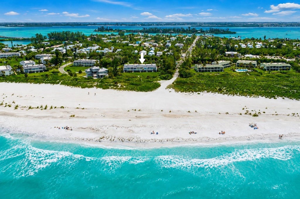 Photo of 7001 Gulf Of Mexico Drive #24, Longboat Key, FL 34228 (MLS # A4700192)