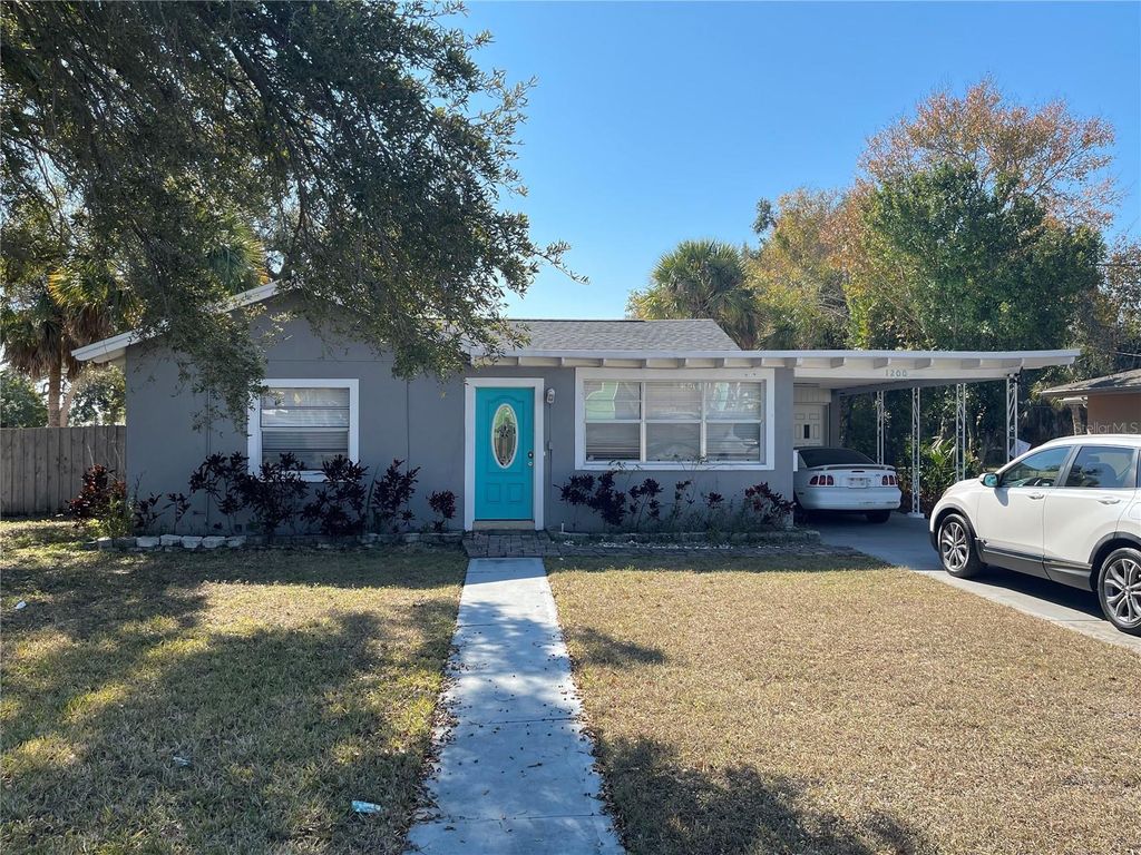 Photo of 1200 26th Avenue S, St Petersburg, FL 33705 (MLS # TB8482436)