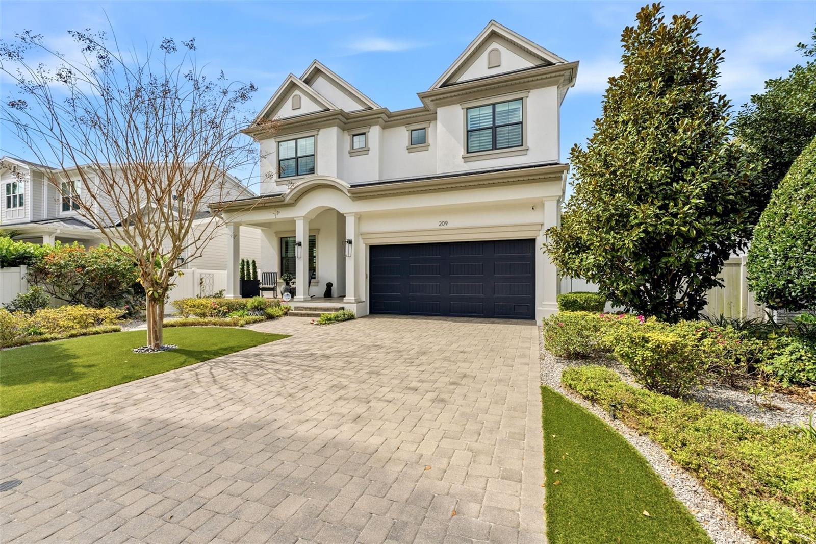 PALM PARK - Residential