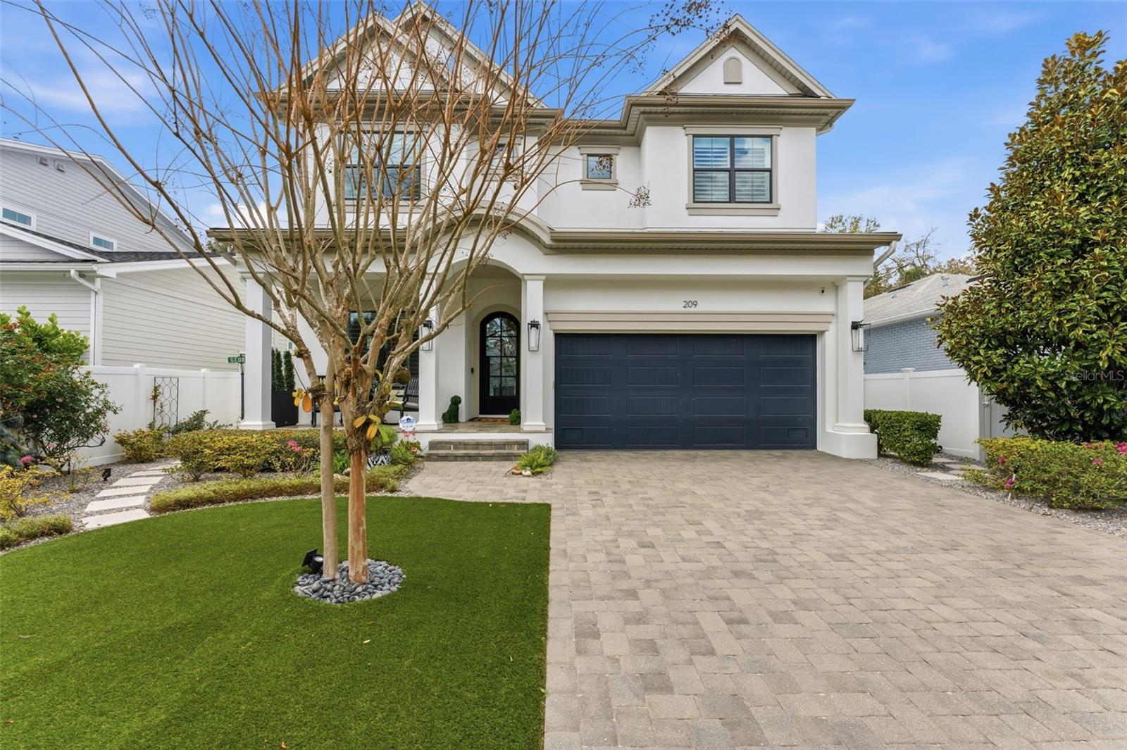 PALM PARK - Residential