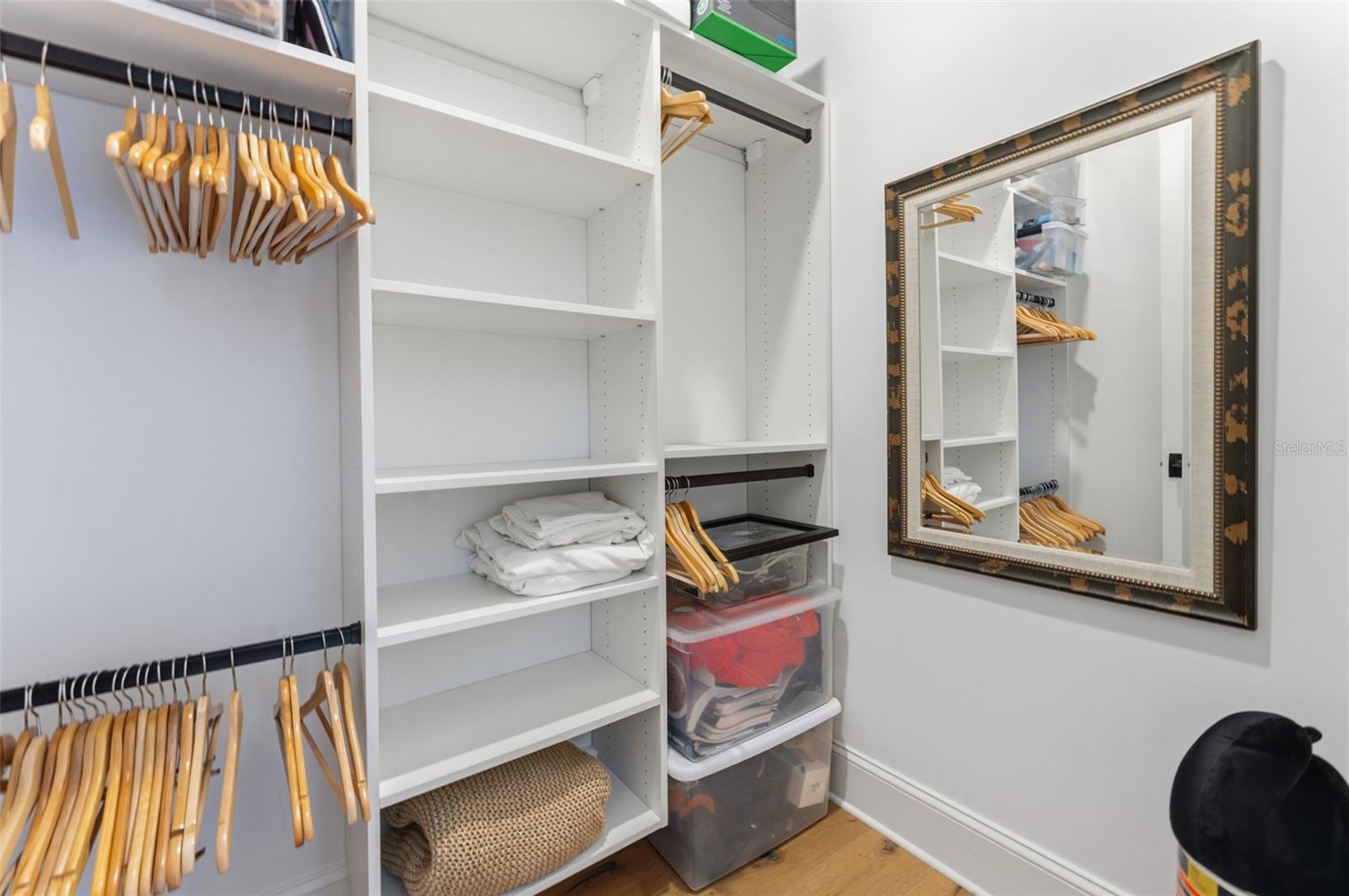 PALM PARK - Residential