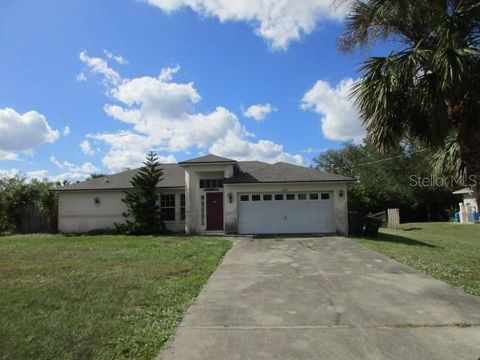 A home in NORTH PORT