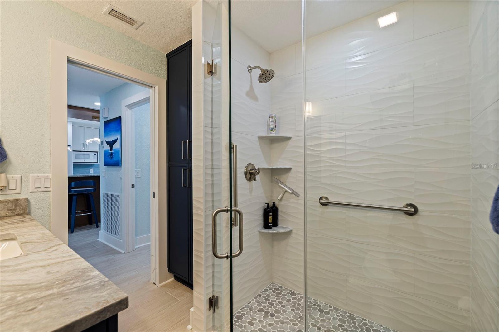 BOCA CIEGA POINT EAST - Residential