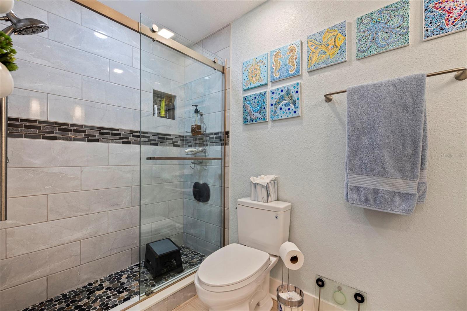 BOCA CIEGA POINT EAST - Residential