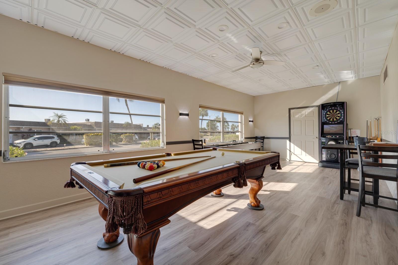 BOCA CIEGA POINT EAST - Residential