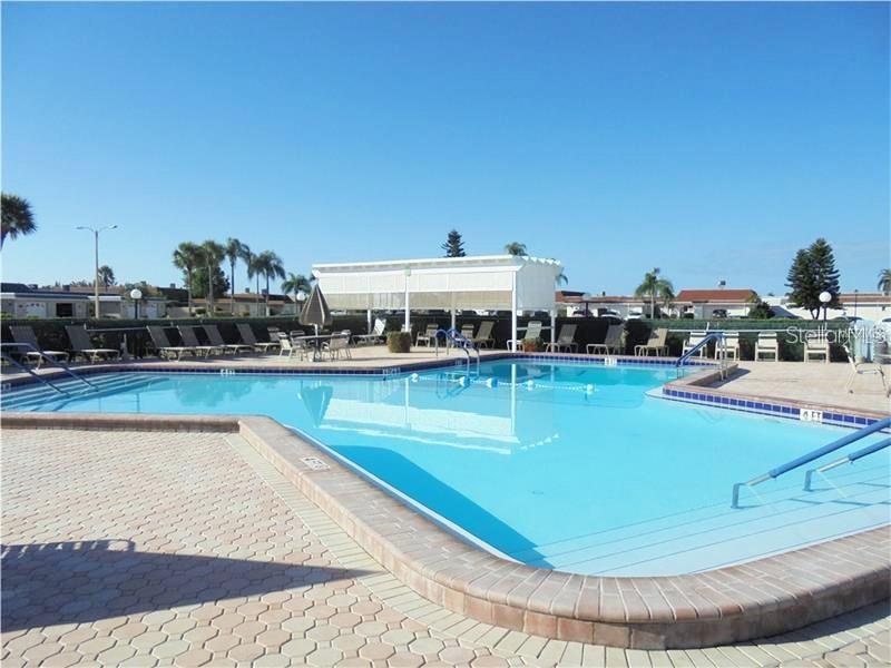 BOCA CIEGA POINT EAST - Residential