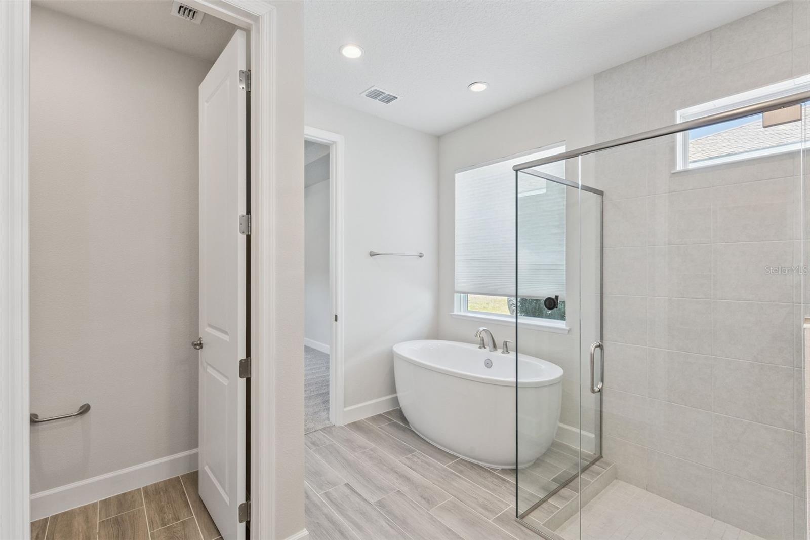 OAKS/KELLY PARK PH 2 - Residential