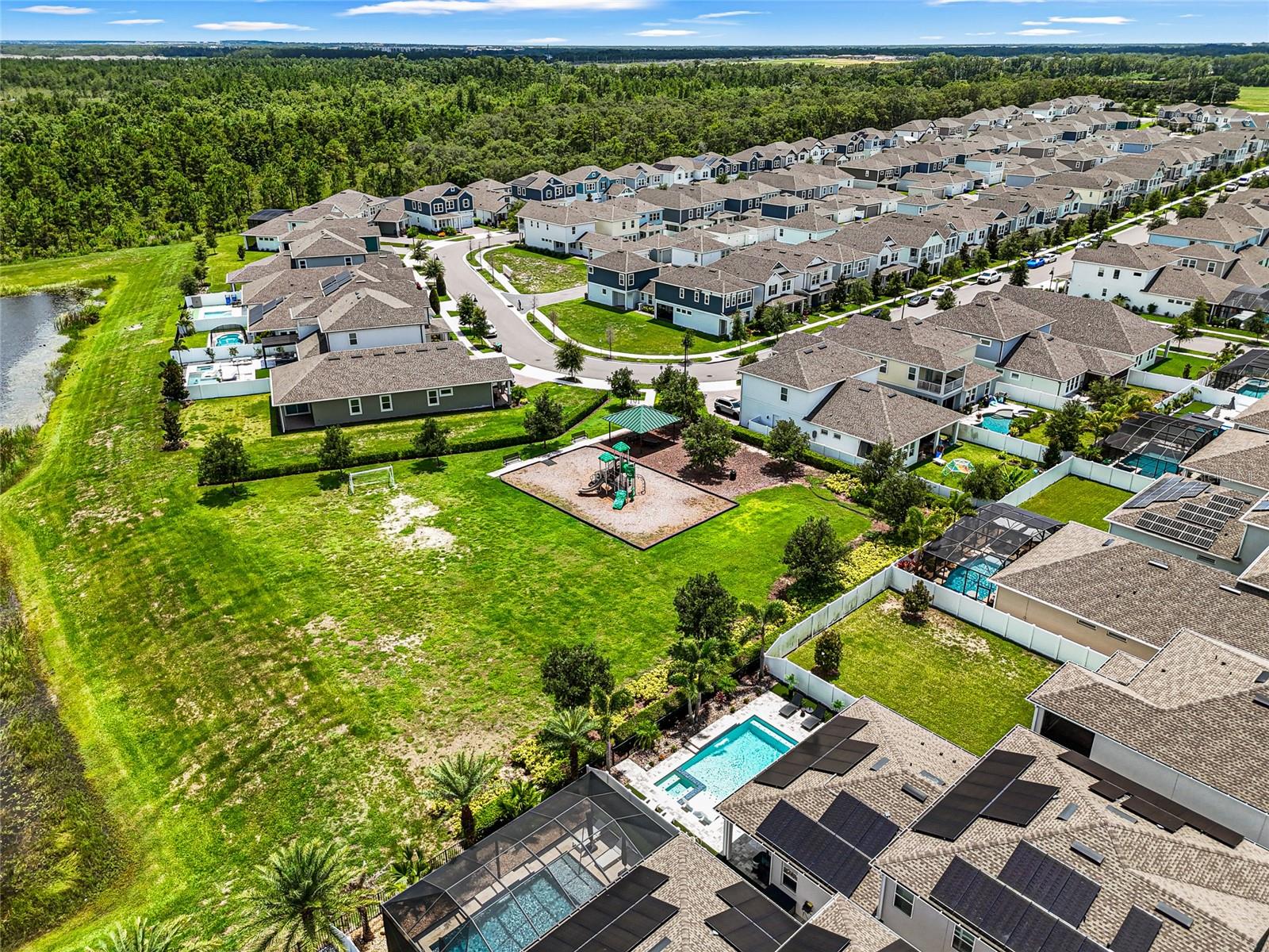 WINDING BAY PH 3 - Residential