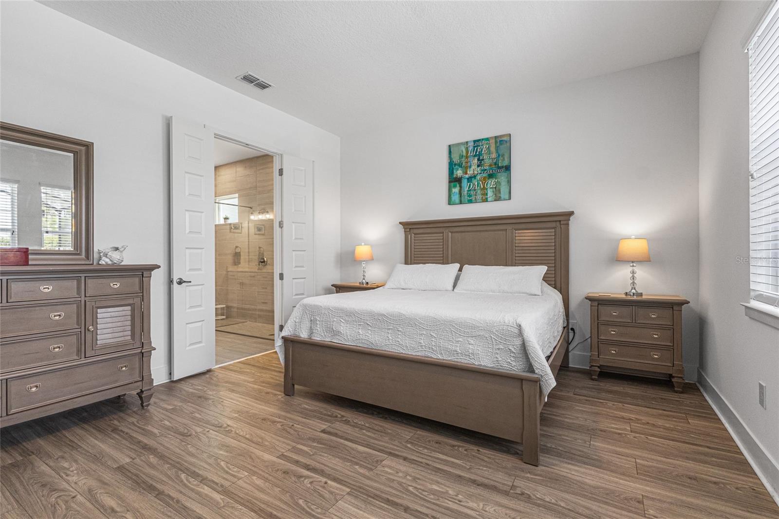 WINDING BAY PH 3 - Residential