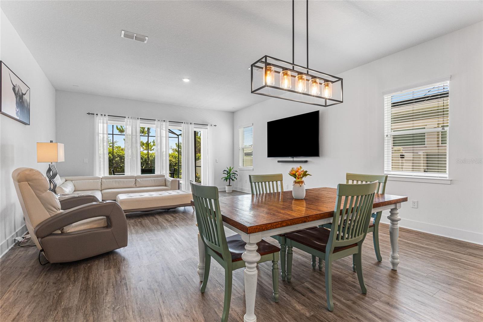 WINDING BAY PH 3 - Residential