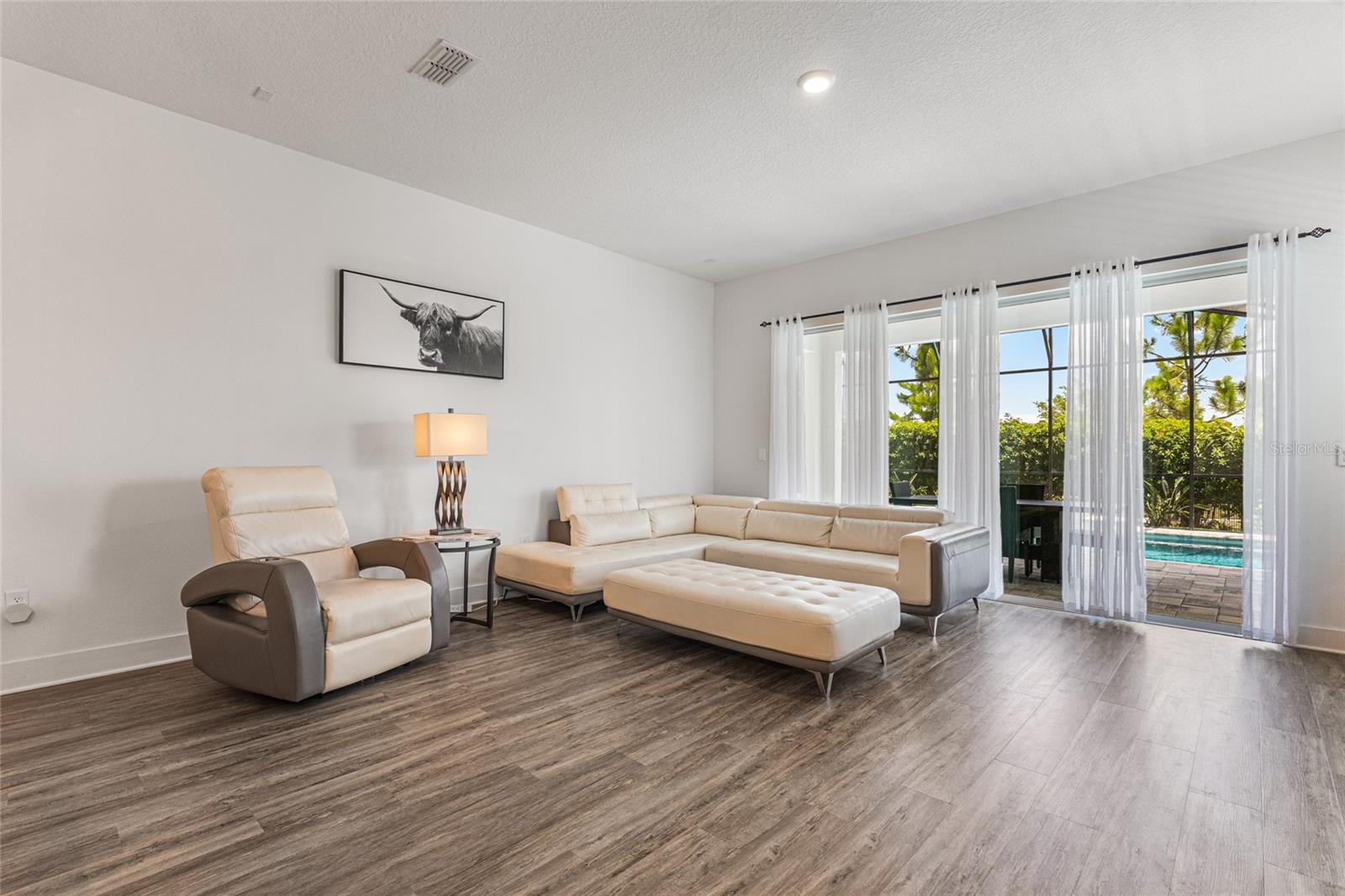 WINDING BAY PH 3 - Residential