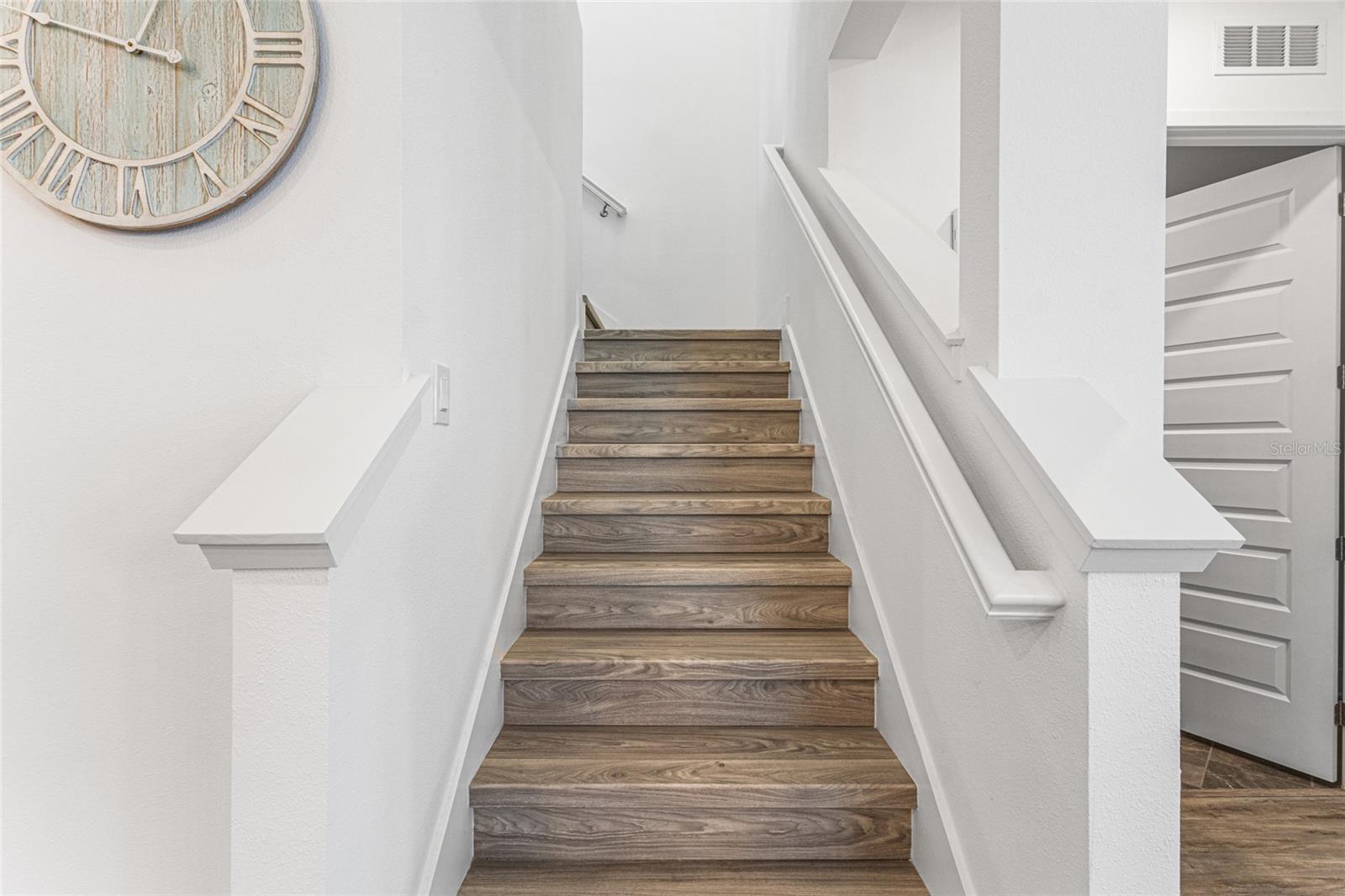 WINDING BAY PH 3 - Residential