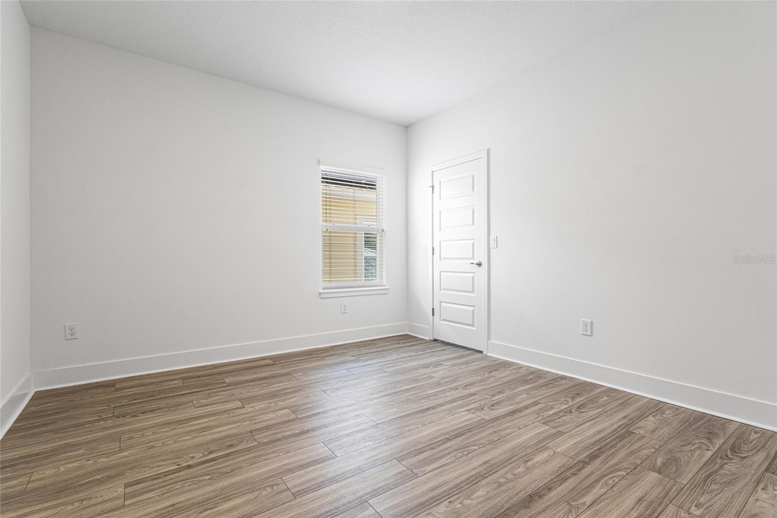 WINDING BAY PH 3 - Residential