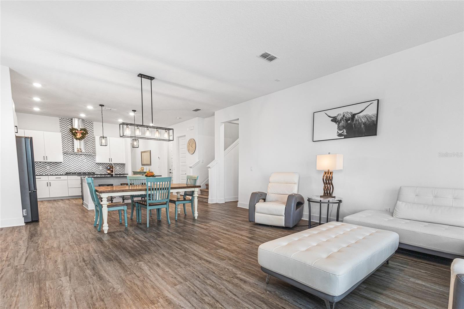 WINDING BAY PH 3 - Residential