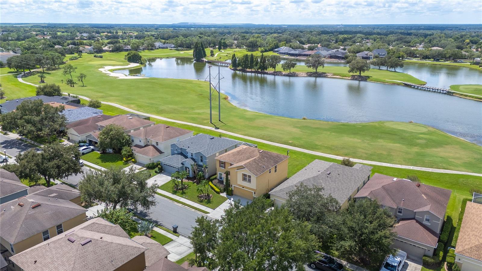 6937 LAKE EAGLEBROOKE DRIVE