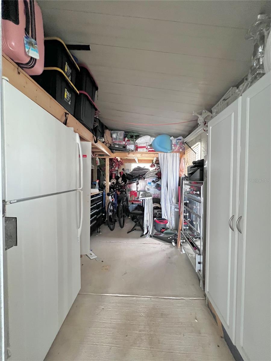 FAIRWAY VILLAGE MOBILE HOME PARK UNREC - Residential