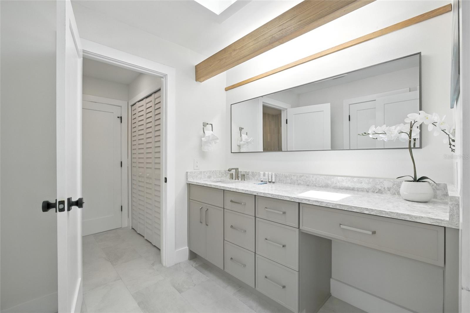 SUNRISE PARK REP - Residential