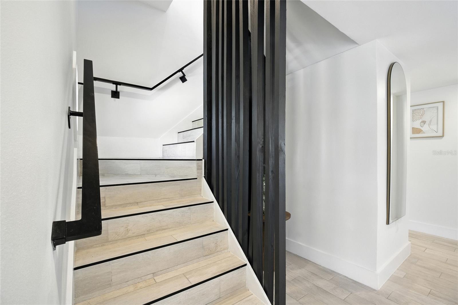 SUNRISE PARK REP - Residential