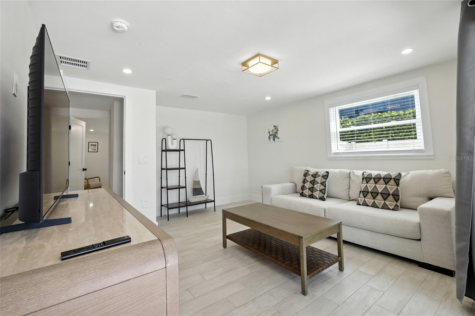 SUNRISE PARK REP - Residential