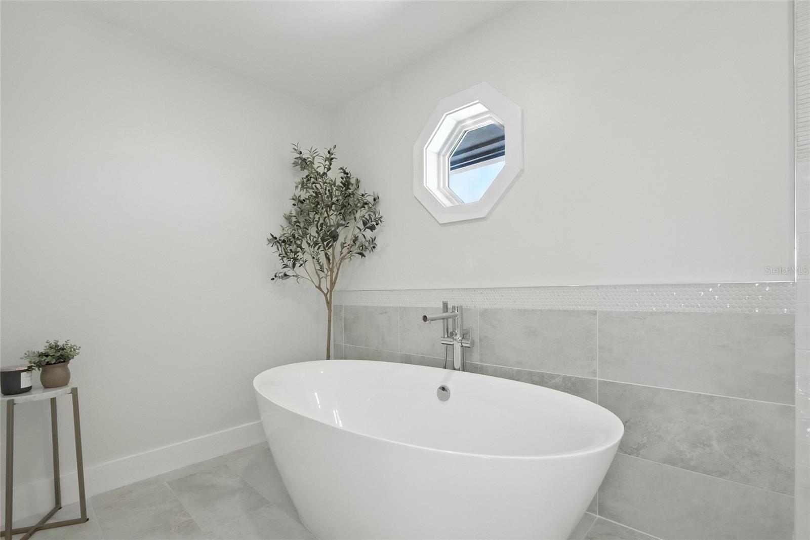 SUNRISE PARK REP - Residential