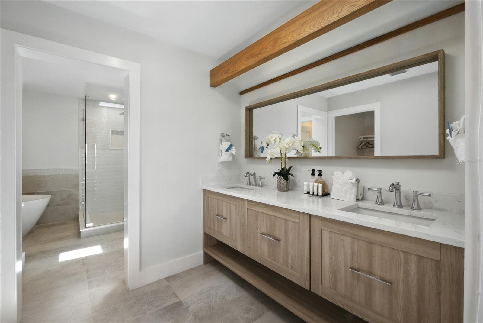 SUNRISE PARK REP - Residential