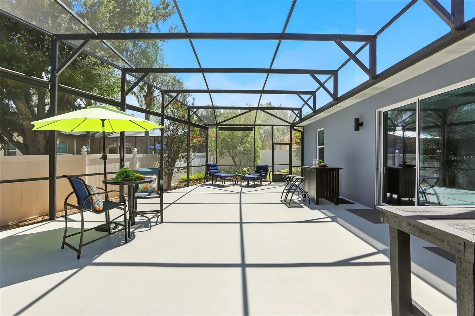 ISLAND POINTE SUB - Residential