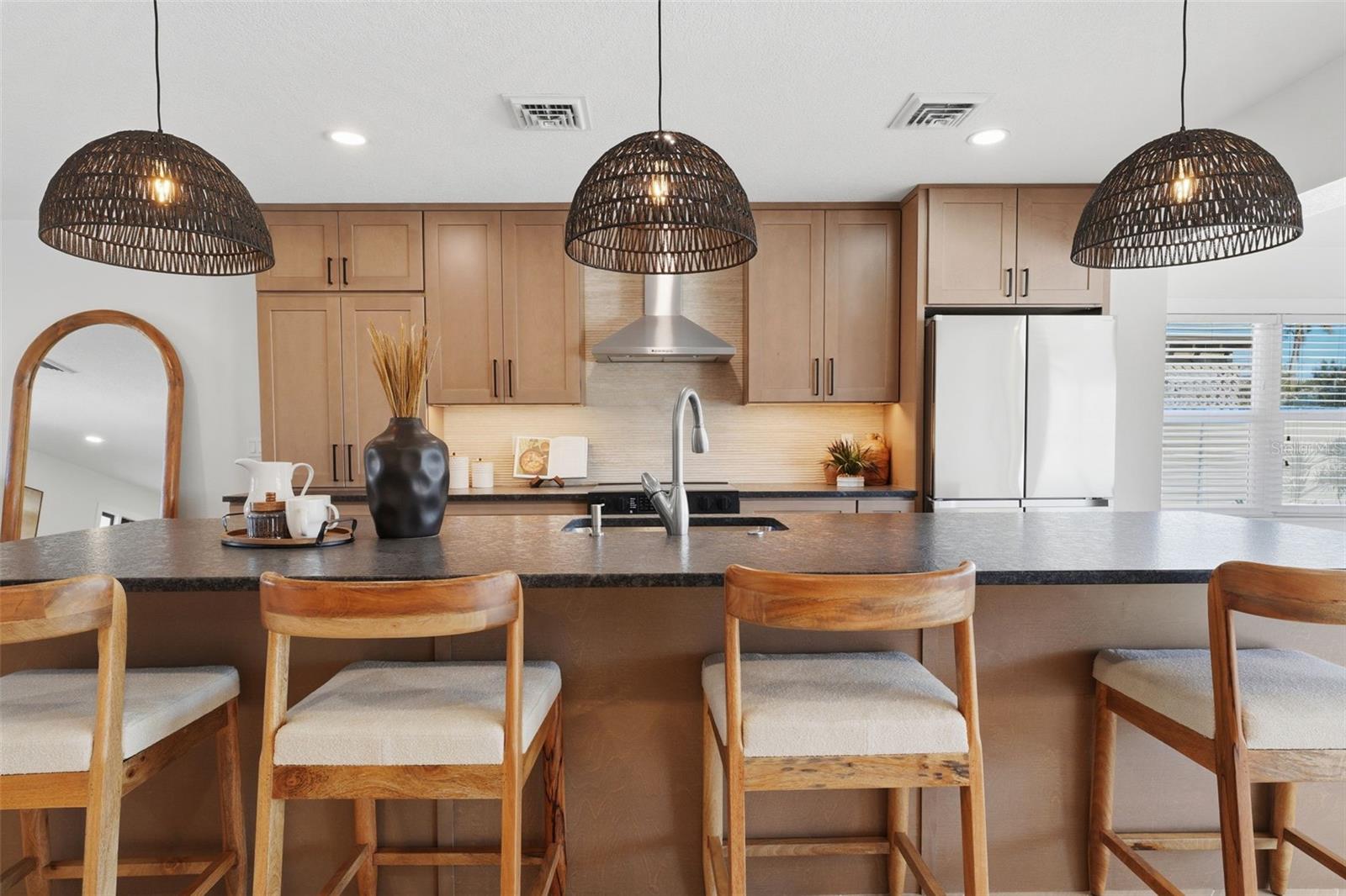 HOLMES BEACH 17TH UNIT - Residential