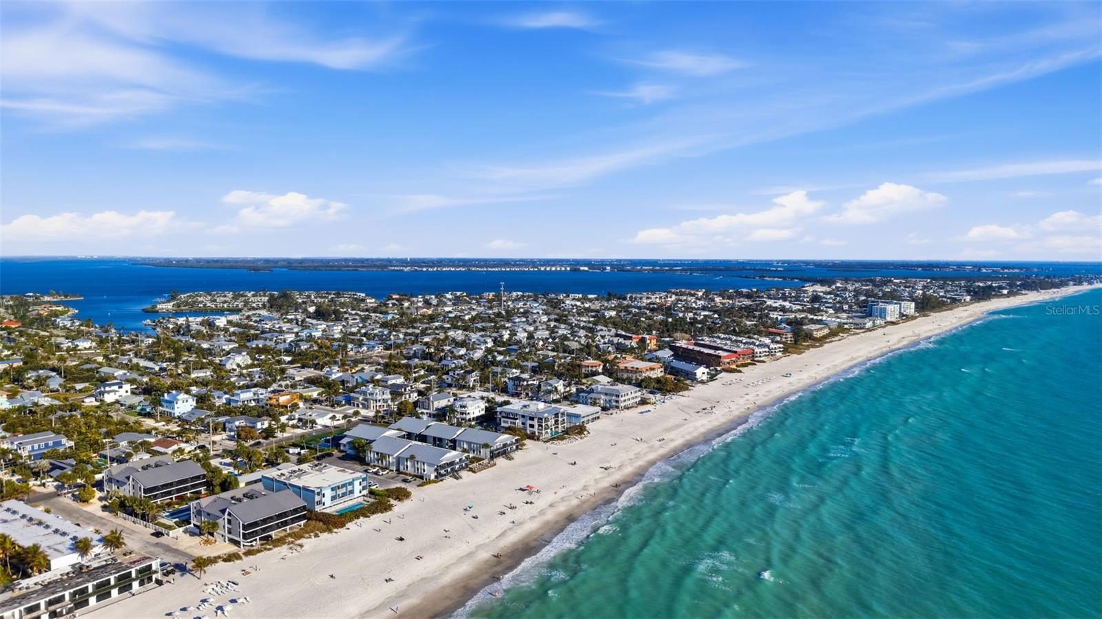 HOLMES BEACH 17TH UNIT - Residential