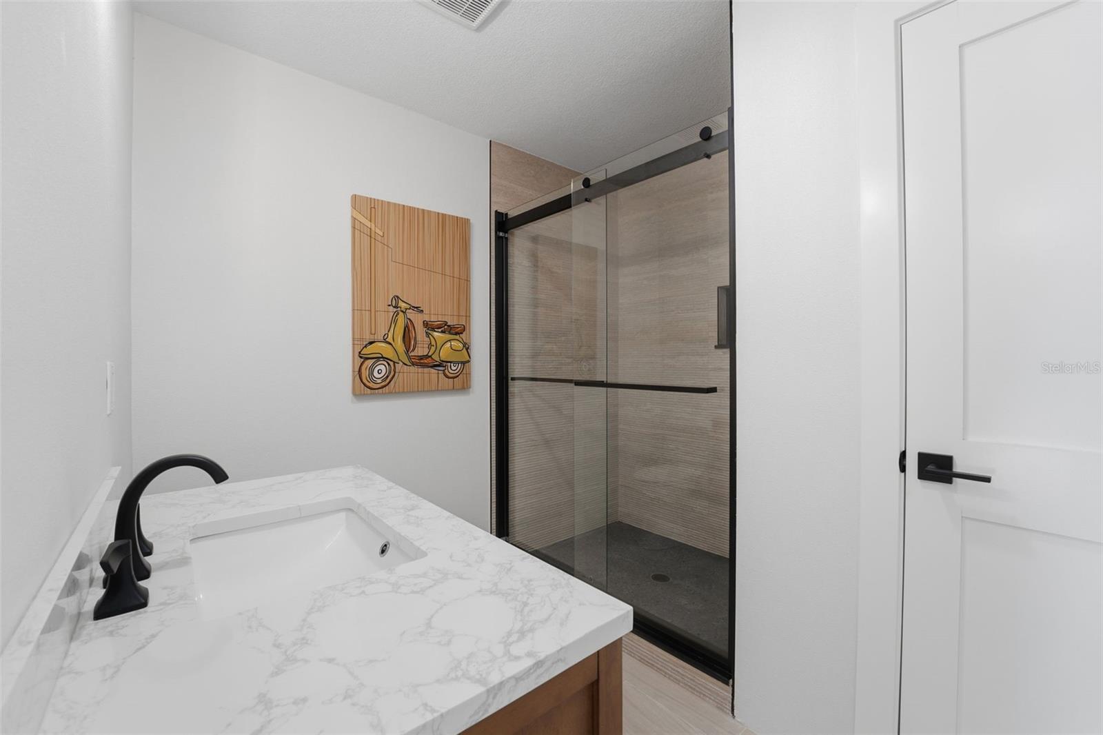 HOLMES BEACH 17TH UNIT - Residential