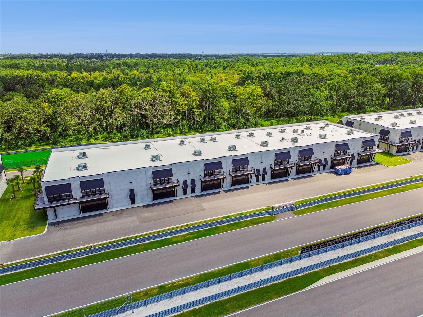 MOTOR ENCLAVE PH 1 - Residential
