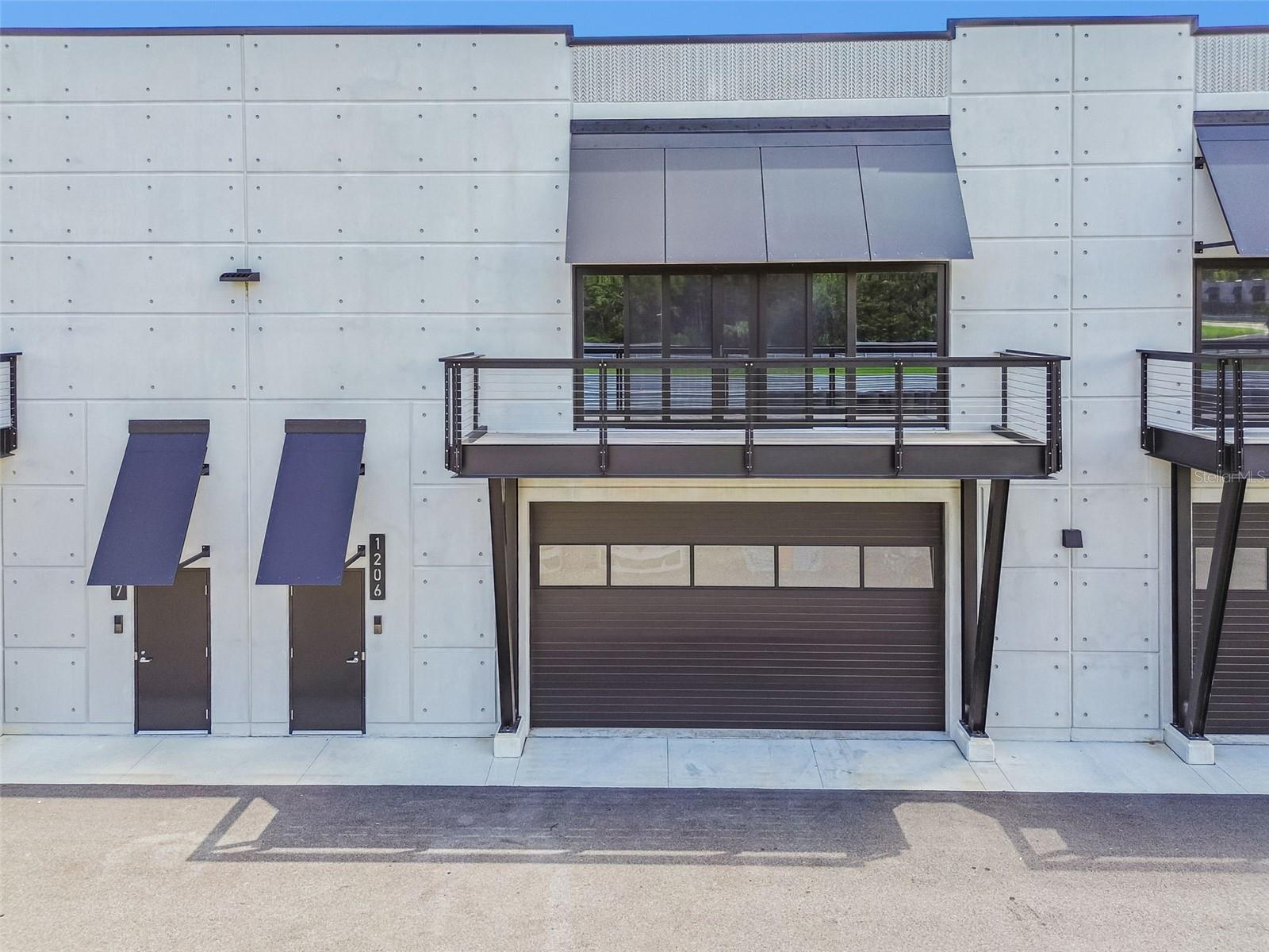 MOTOR ENCLAVE PH 1 - Residential