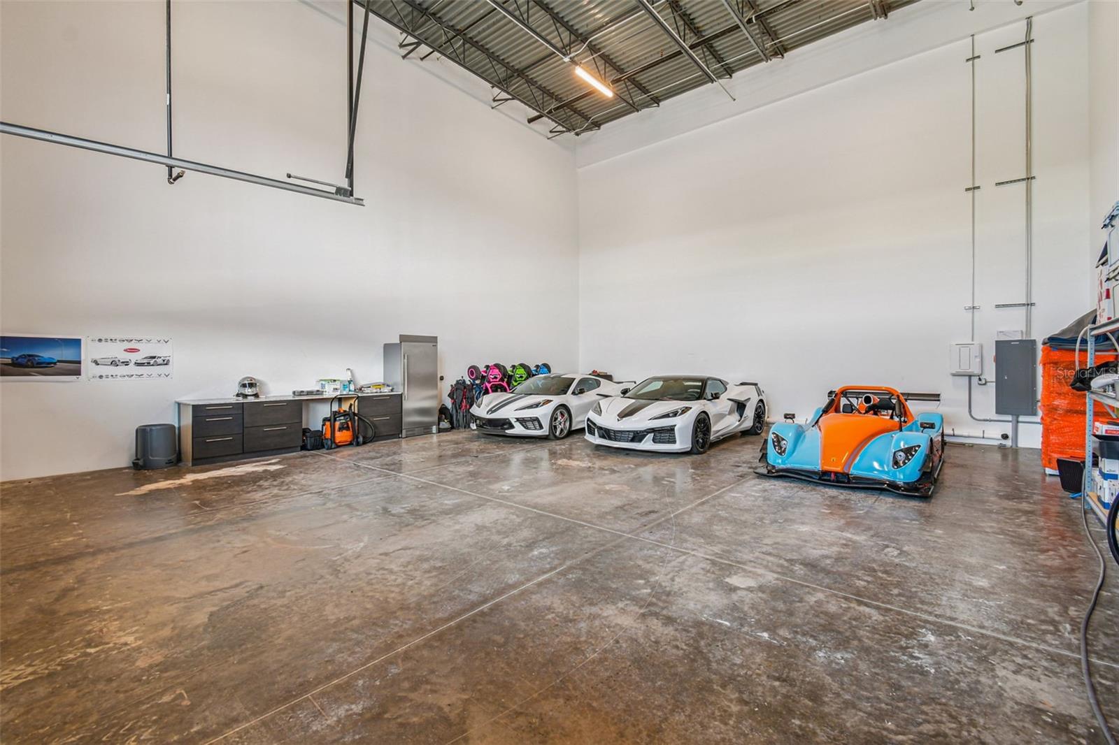 MOTOR ENCLAVE PH 1 - Residential