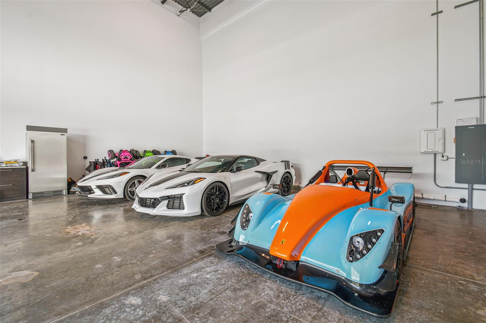 MOTOR ENCLAVE PH 1 - Residential