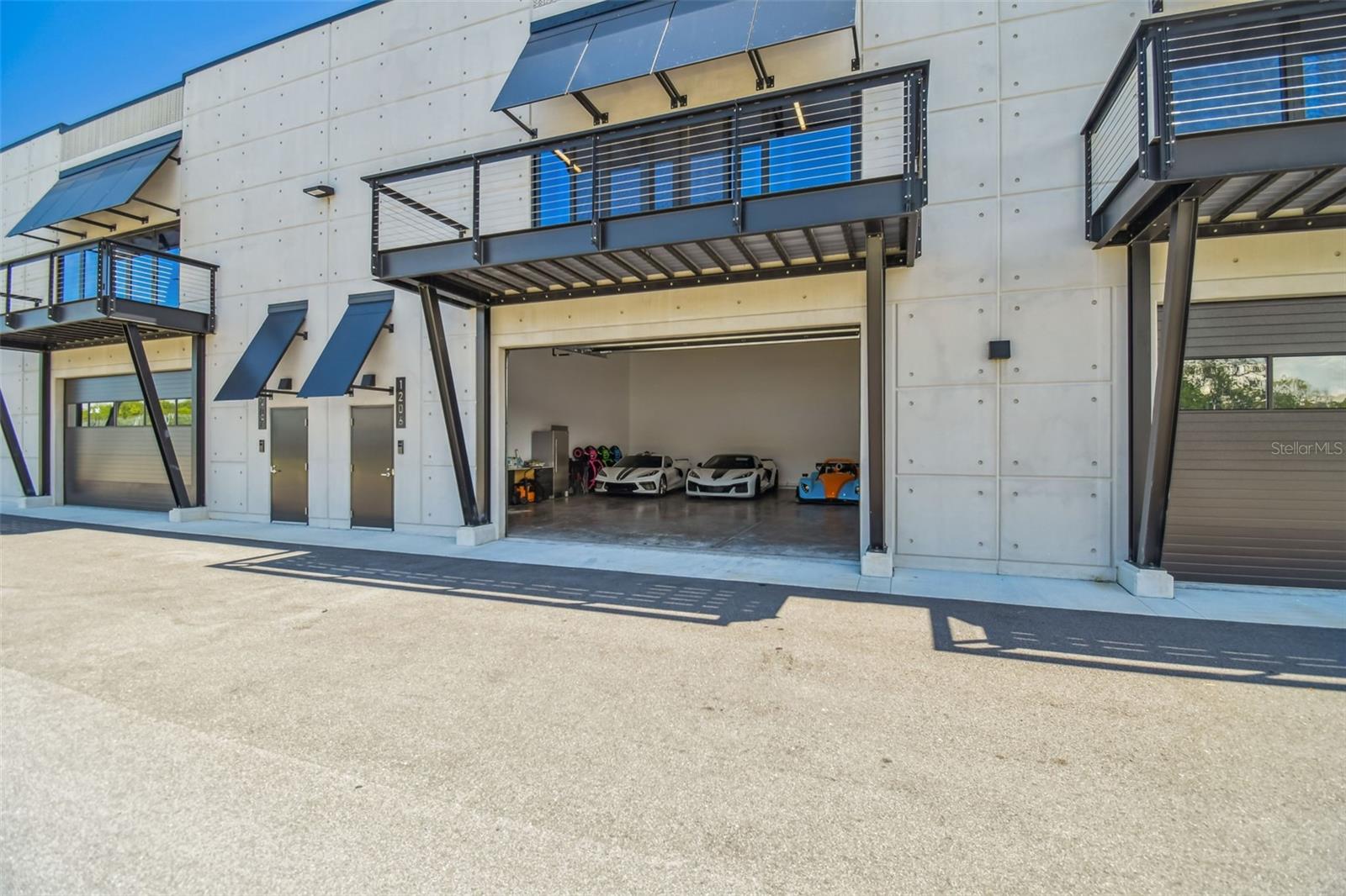 MOTOR ENCLAVE PH 1 - Residential