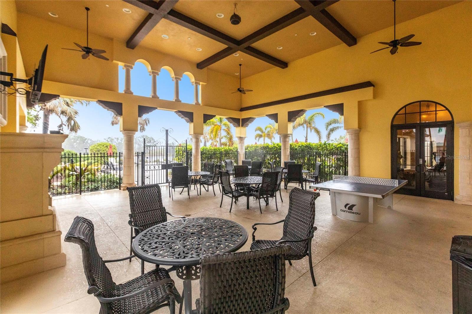 GRAN PARADISO PH 1 - Residential