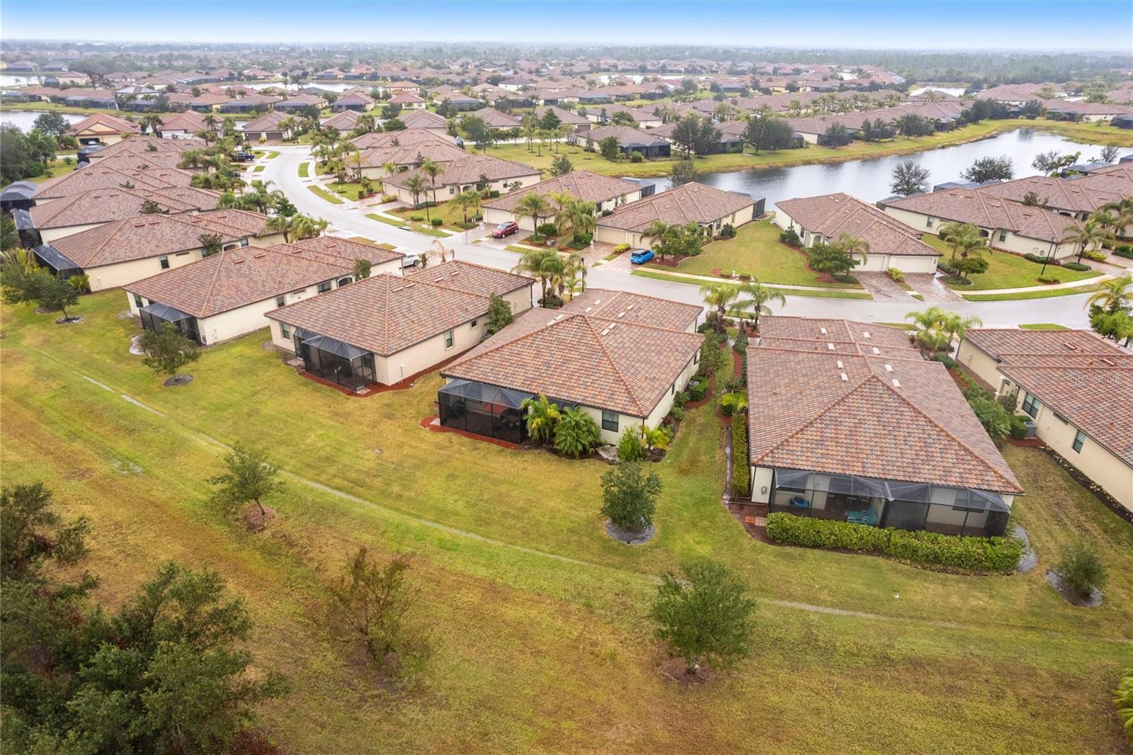 GRAN PARADISO PH 1 - Residential