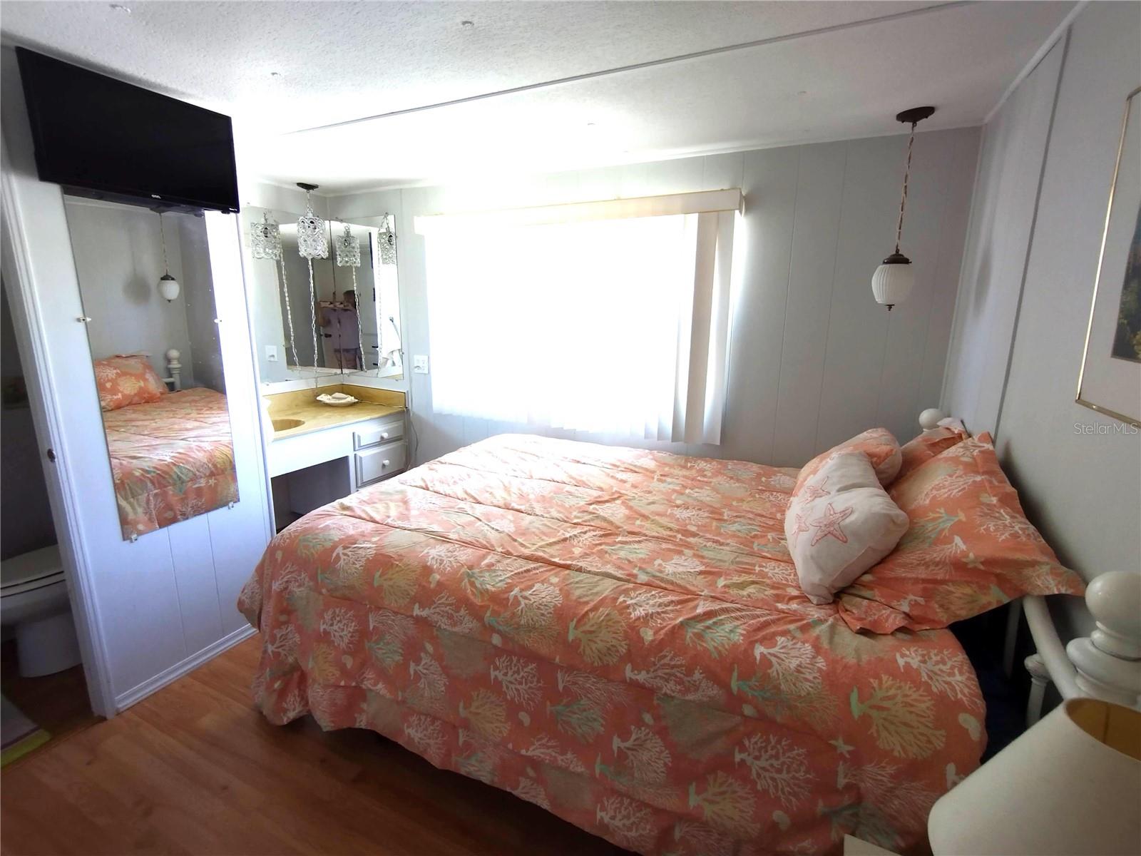 GOLDEN GATE MOBILE HOME PARK UNREC - Residential